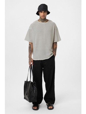 Çizgili Oversize Triko Tişört Siyah