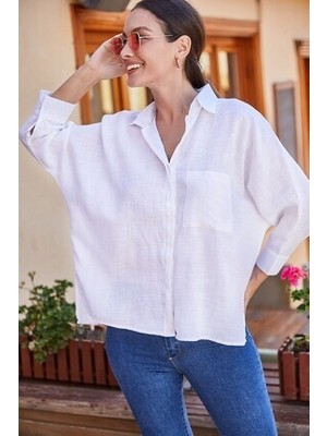 Armonika Kadın Beyaz Cepli Salaş Keten Gömlek Oversize Stili Yaz İçin ARM-21Y001035
