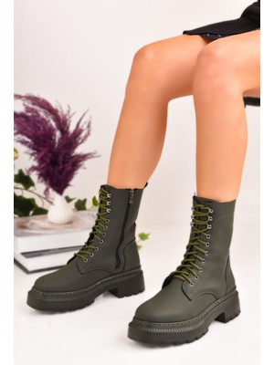 Kadın Postal Fermuarlı Kaymaz Taban Bej Bot