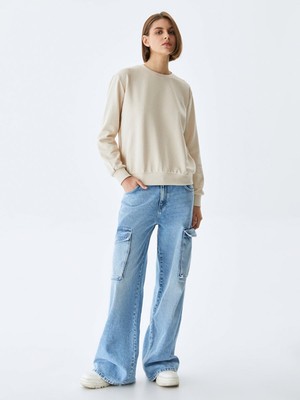 Uzun Kollu Bisiklet Yaka Basıc Krem Sweatshırt