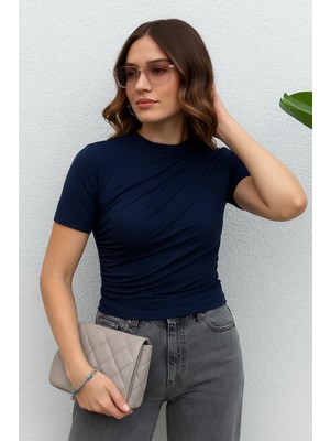 Büzgü Detaylı Kısa Kol Sandy Bluz