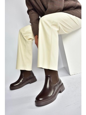 V676556909 Kahverengi Lastik Detaylı Kadın Bot