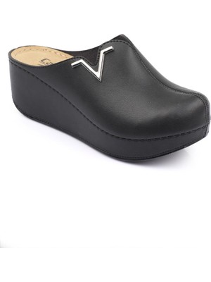 Capone Outfitters Kadın Sabo Terlik Siyah Suni Deri Orta Dolgu Topuk Konforlu Kullanım Kally Z6188