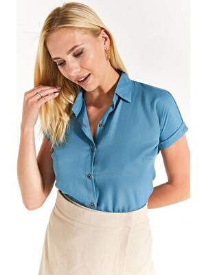 Kadın Indigo Kısa Kol Gömlek ARM-19Y001065