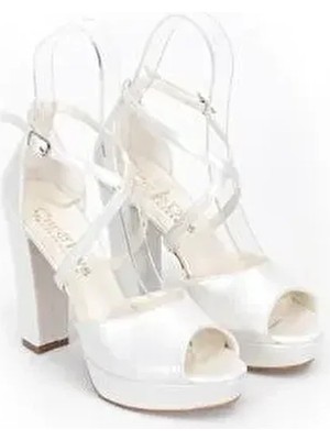 Çnr&Dvs Kadın Abiye Ayakkabı Sedef Cilt 11 Cm Topuk Yüksekliği İle Şıklık Sunar