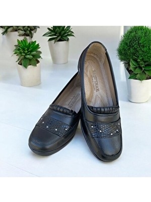 Kadın Siyah Tam Ortopedik Hakiki Deri Taban Günlük Anne Ayakkabı