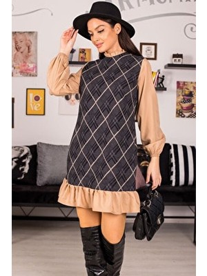 Kadın Bej Yakasi ve Altı Fırfırlı Desenli Elbise ARM-21K001041