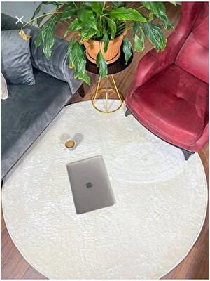 Sarar Yuvarlak Düz Renk Beyaz Peluş Halı 100 x 100 cm Modern Tema Kaydırmaz Taban Özelliği ile