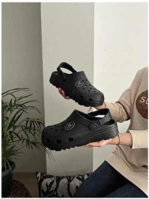 Behtah Kundura Yüksek Kalın Tabanlı Anatomik Yapılı Yumuşak Kaydırmaz Terlik Siyah Poliüretan Malzeme ile Konforlu Kullanım