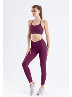 Sırt Detaylı Destekli Seamless Spor Sütyeni ve Push Up Toparlayıcı Tayt Seti