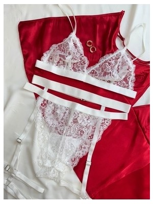 Jartiyerli 3'lü Set Bant Detaylı Balensiz Sütyen Takımı