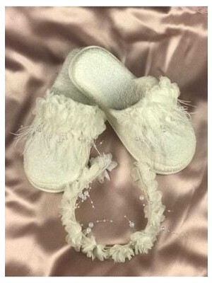 Beyaz Incili Lohusa Seti Beyaz Çiçek Süslemeli Terlik ve Taç Takımı Özel Model