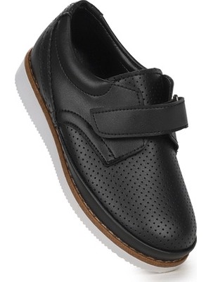 Kiko Kids Circum Cilt Casual Erkek Çocuk Okul Ayakkabısı Suni Deri Malzeme ve Poli Taban ile