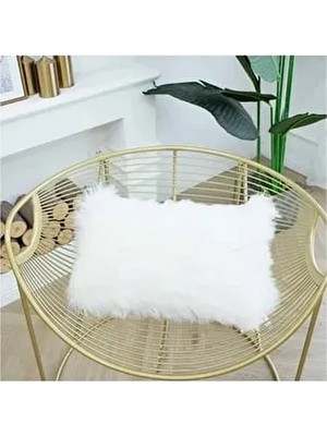 Yumuşacık Peluş Kırlent Kılıfı 30X50 cm Beyaz Renkli Konforlu Dekoratif Tasarım