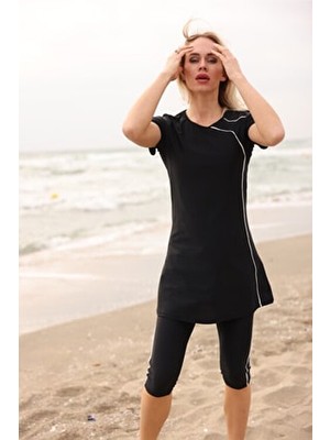 Kadın Siyah Kısa Kollu Yarı Kapalı Tesettür Mayo Taytlı