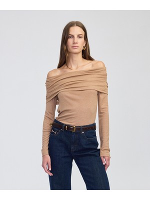 Omzu Açık Uzun Kollu Tişört IW6250070114027