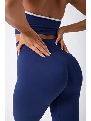 Aura Model Arkası Büzgülü Toparlayıcı Etkili Yüksek Bel Dikişsiz Tayt