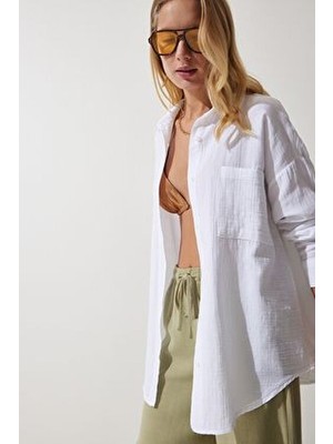 Kadın Beyaz Cepli Oversize Müslin Gömlek MX00150