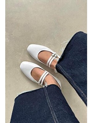 Straswans Elvira Kadın Beyaz Deri Babet Neolit Tabanlı Suni Deri Malzemeden Günlük Kullanım İçin