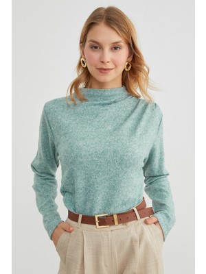 Yanı Drapeli Dik Yaka Triko Bluz