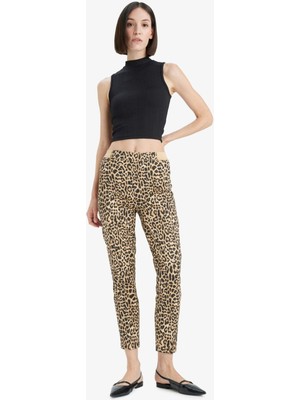 DeFacto Sigaret Normal Bel Leopar Desenli Düz Paça Saten Pantolon J8741AZ25WN