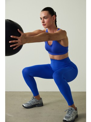 Penti #İzbırakmaz Saks Mavisi Orta Destek Zero Feel Spor Sütyeni