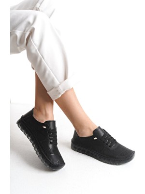 Hakiki Deri Delikli Yazlık Yumuşak Rahat Esnek Bağcıklı Günlük Anne Casual Kadın Ayakkabı