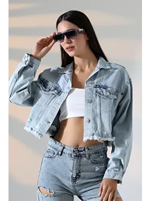 Buz Mavi Lazerli Denim Ceket Kadın Oversize Uzun Kol Crop Tasarım Casual Stil