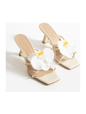 Arlis Krem Orkide Detay Kadın Topuklu Terlik