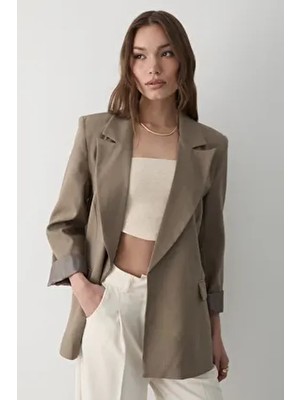 Jaste Kadın Çizgili İçi Astarlı Kol Detaylı Blazer Ceket