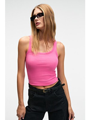 Lıllesol Kadın Fitilli Görünümlü Slim Fit Vücuda Oturan Havuz Yakalı Pamuklu Basic Fuşya Atlet