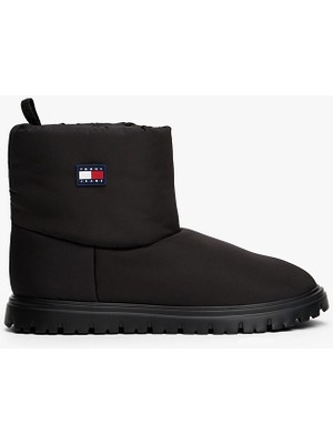 Tommy Hilfiger Kadın Bot EN0EN02823BDS Siyah Dış Materyal ile Şık Görünüm Sunan Model