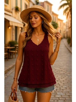 Kadın Dantel Askılı V Yakalı Sırtı Çapraz Detaylı Ponpon Bluz