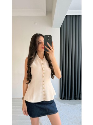 Fiana Krem Gold Düğmeli Yakalı Yelek
