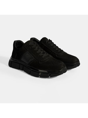 Erkek Siyah Bağcıklı Nubuk Deri Spor Ayakkabı