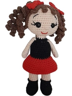 Kırmızı Siyah Öğrenci Kız Bebek Amigurumi Organik Anahtarlık Oyuncak