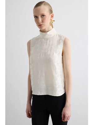 Gusto Dik Yakalı Jakar Bluz - Ekru