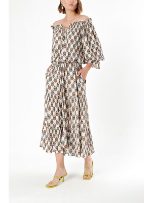 Ekru Düşük Omuzlu Fırfırlı Elbise 93465