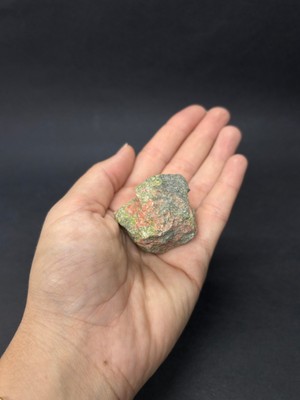 Unakit Doğaltaş Mineral