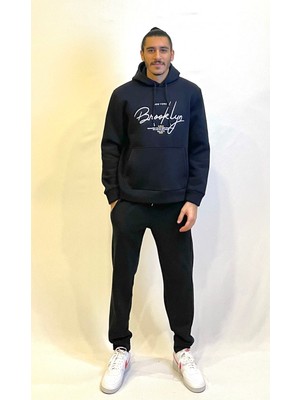 Erkek Kapşonlu Rahat Kalıp Içi Polarlı 3 Iplik El Yazılı Brooklyn Baskılı Sweatshırt SPR24SW16