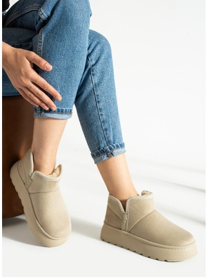Navi Shoes Kadın Kalın Topuklu Kürklü Kısa Bot UG01NAV