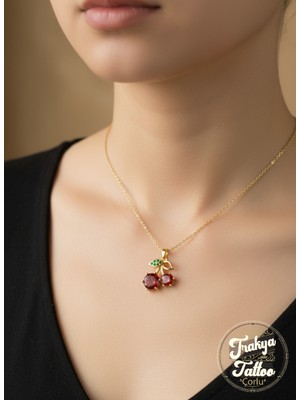 Kiraz Motifli Altın Rengi Çelik Kolye