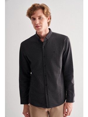 Siyah Smart Düğmeli Yaka Uzun Kol Cepsiz Slim Fit Casual Gömlek 1004255170