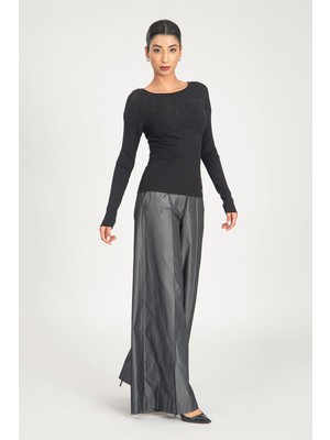 Siyah Yapıştırma Taş Detaylı Triko Bluz 28887