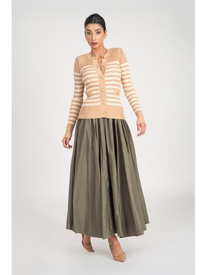 Devetüyü Çizgili Dar Kesim Triko Hırka 28843