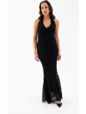 Kadın Siyah Halter Yaka Uzun Dantel Elbise