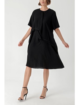 Siyah Kontrast Dikiş Detaylı Bol Kesim Elbise 94277