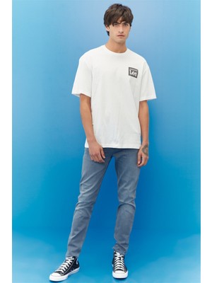 Lee Erkek Austin  Açık Gri Straight Fit Normal Bel Düz Paça Esnek Jean Pantolon