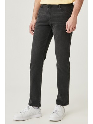 Wrangler Texas Slim Fit Dar Kesim Normal Bel Esnek Jean Kot Pantolon