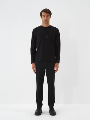 Erkek Siyah Pamuk Dokulu Regular Fit Uzun Kollu Tişört